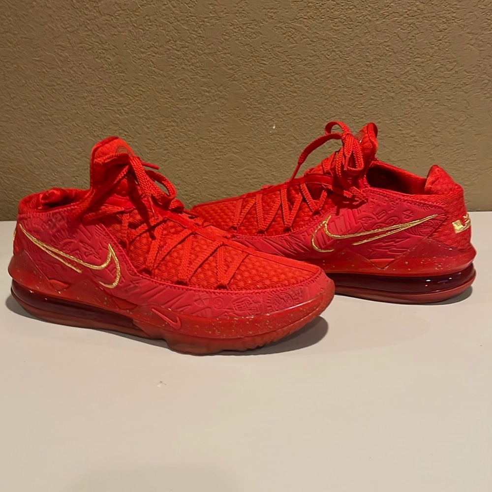 Nike LeBron’s Red (Men’s)